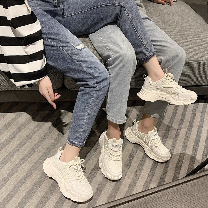 Unisex auffällige Chunky-Sneaker mit atmungsaktivem Mesh-Obermaterial, gepolsterter Fersenkammer und profiliertem Plateau-Absatz – Norré