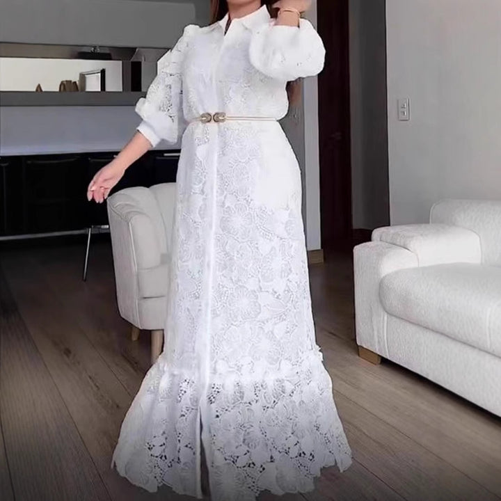 Damen nan Maxikleid aus Häkelspitze mit Hemdkragen und Puffärmeln Echo Archiv