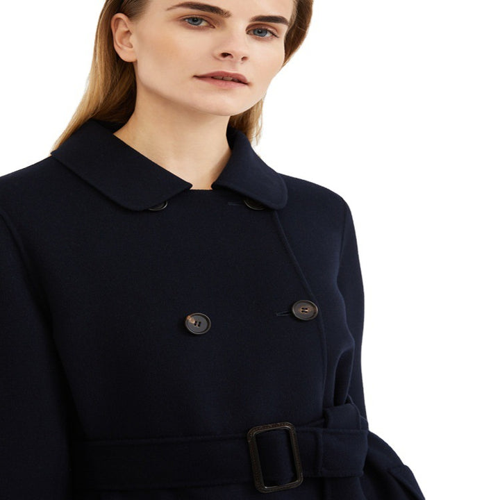 Damen Longcoat im minimalistischen Mantelkleid‑Look mit verdeckter Doppelreihe und Stoffgürtel Echoarchiv