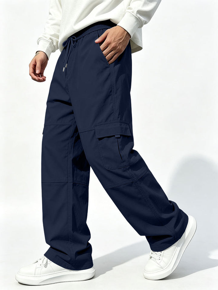 Herren Cargohose mit weitem Schnitt und elastischem Bund Echoarchiv