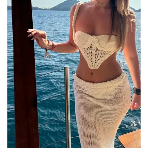 Damen Elegantes Häkel-Zweiteiler mit asymmetrischem Design Echo Archiv