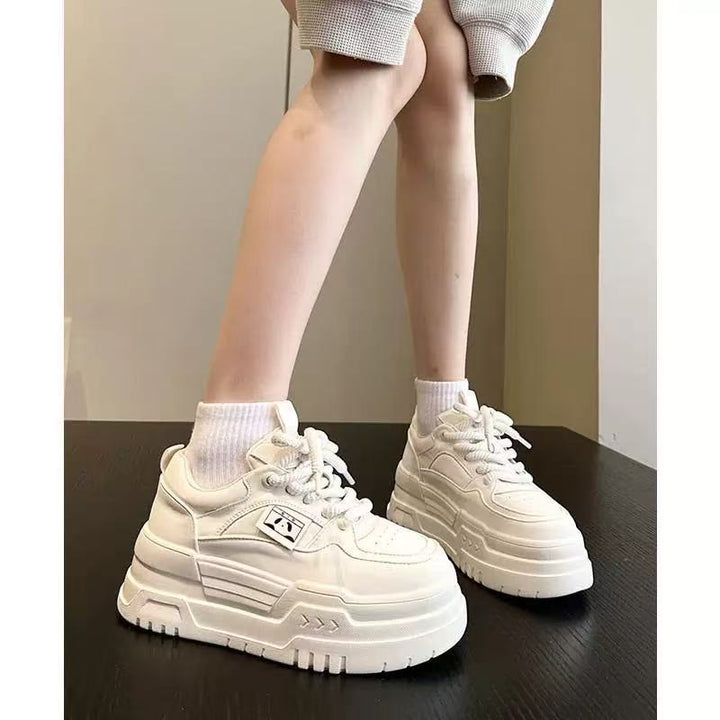 Damen Chunky Sneakers mit innovativem Dämpfungssystem und atmungsaktiver Oberfläche Echo Archiv