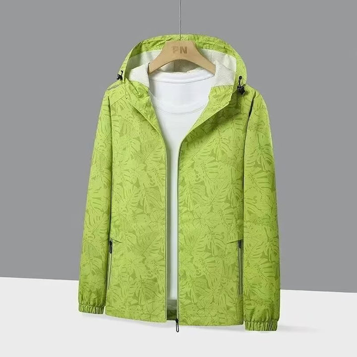 Damen Atmungsaktive Kapuzenjacke mit Trendigem Blätterdruck – Célinea