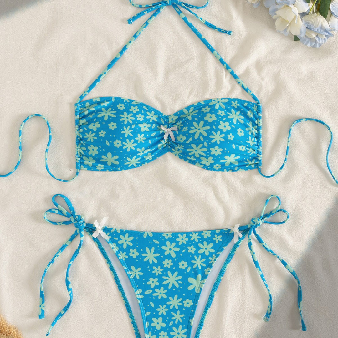 Damen Bandeau-Bikini mit floralen Akzenten Echo Archiv