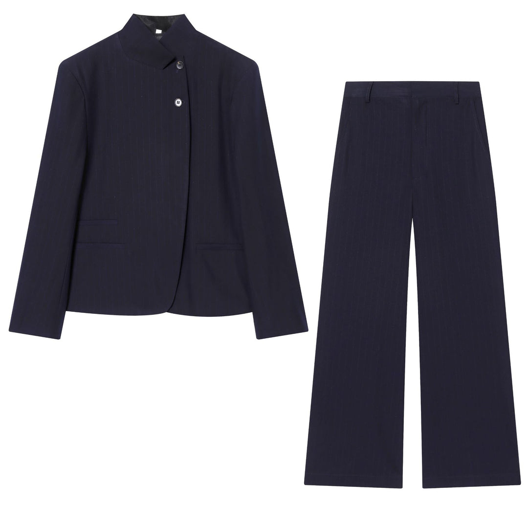 Damen taillierte Bundfalten-Hose mit weitem Bein, Bügelfalte und Eingrifftaschen – Avélisse