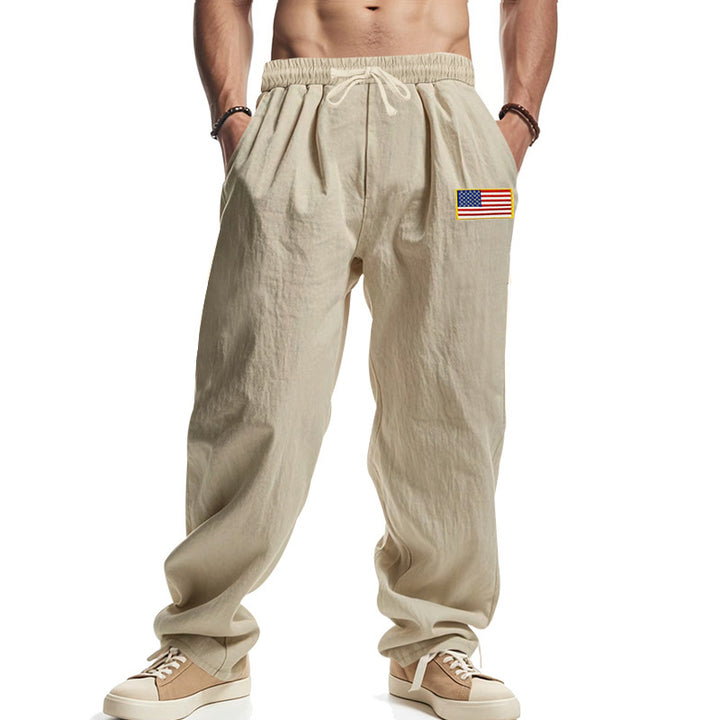 Herren Locker sitzende Freizeit-Hose im Leinen-Look mit elastischem Bund, Kordelzug & Flaggenpatch – Sorevano