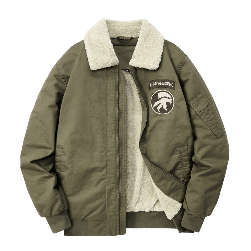 Herren Sherpagefütterte Pilotenjacke im Bomberstil mit Teddykragen und Utility‑Details Echo Archiv