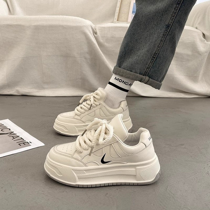 Damen modische Sneaker mit hohem Plateau und atmungsaktiver Obermaterial von Echo Archiv