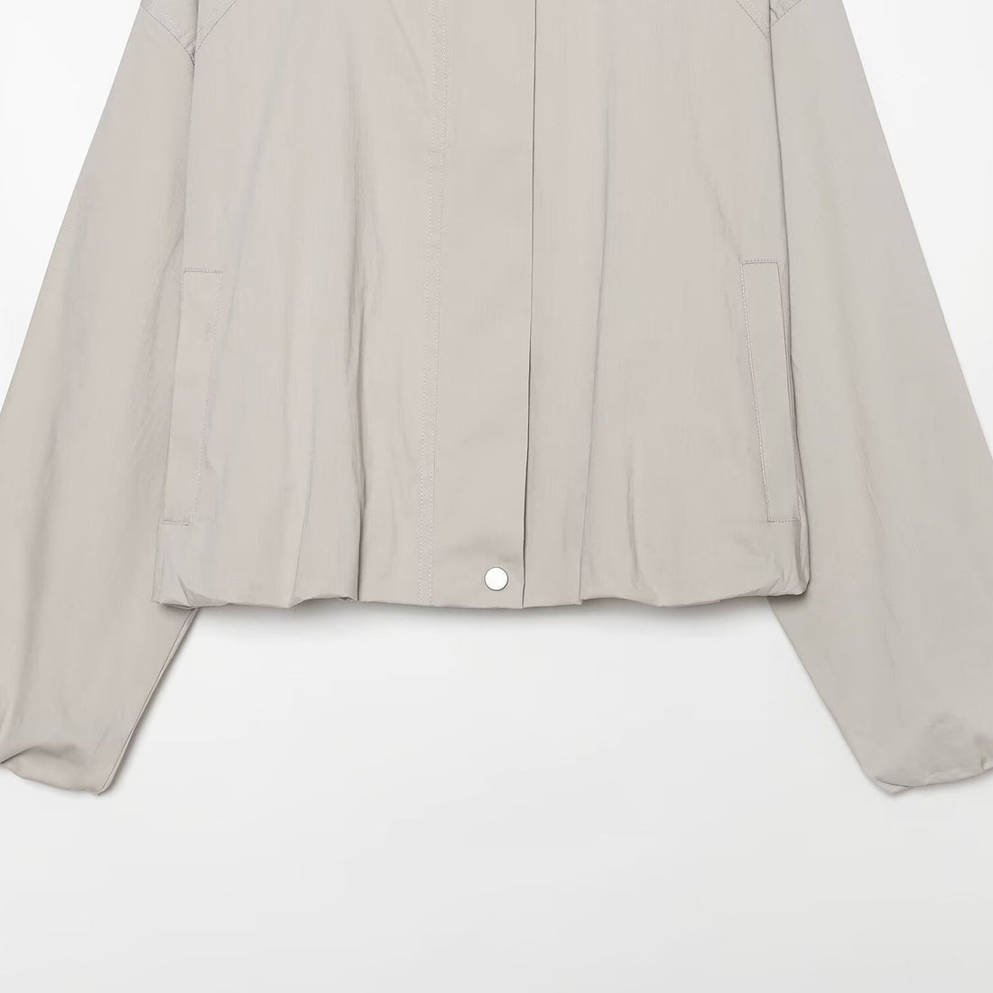 Damen Leichte Cropped Übergangsjacke mit Stehkragen und verdecktem Reißverschluss Echoarchiv
