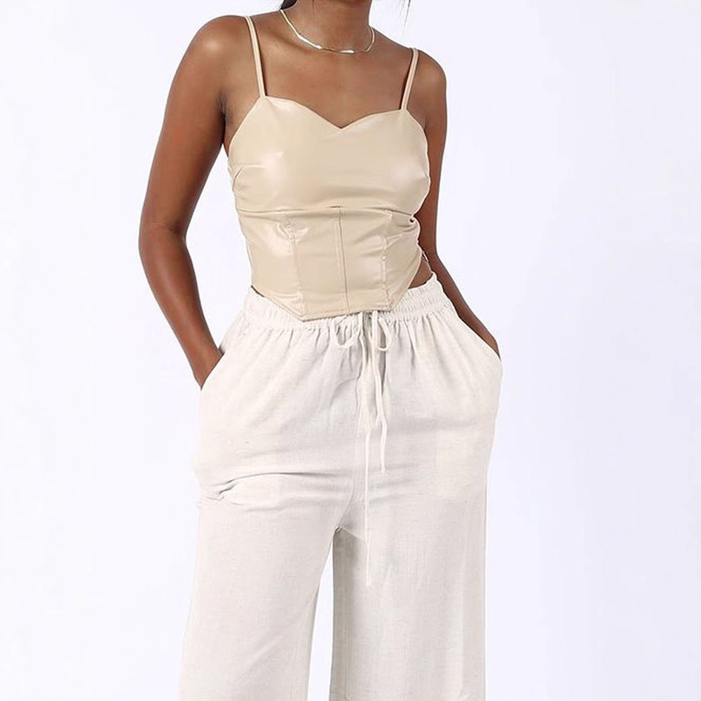 Damen Cropped Top mit elegantem V-Ausschnitt und figurbetonter Passform Echo Archiv