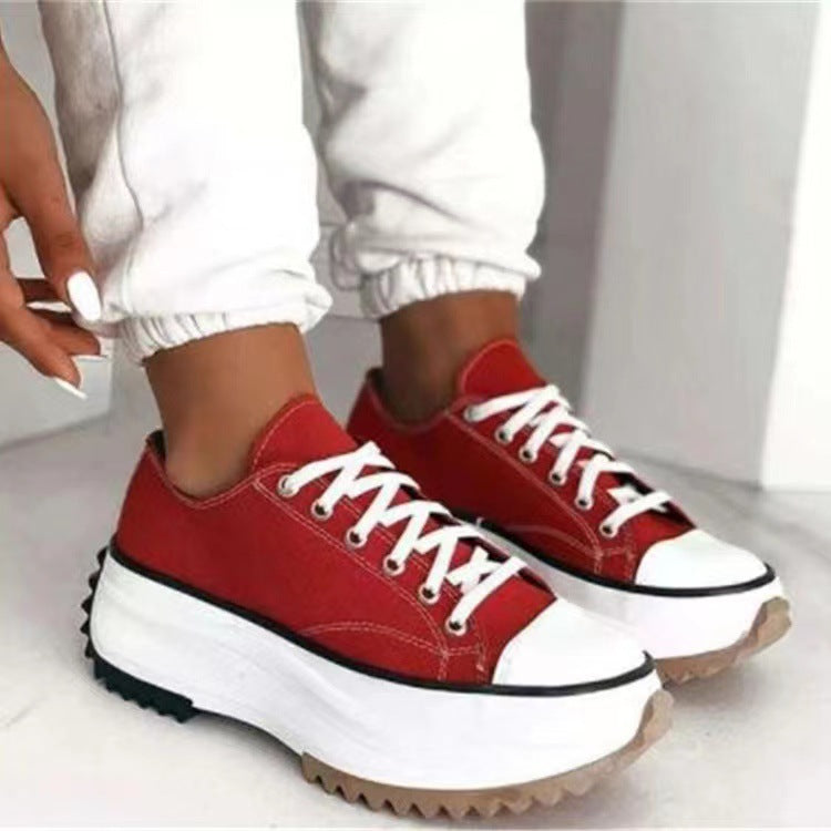 Damen nan Plateausneaker mit gezahnter Profilsohle, Canvas-Obermaterial und verstärkter Zehenkappe Echo Archiv