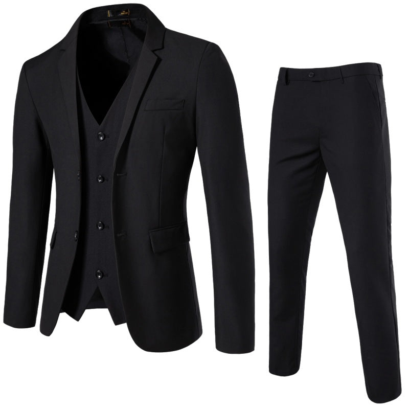 Herren Dreiteiliges tailliertes Anzugset mit Slim‑Sakko, Weste und schmaler Flachbundhose Echo Archiv