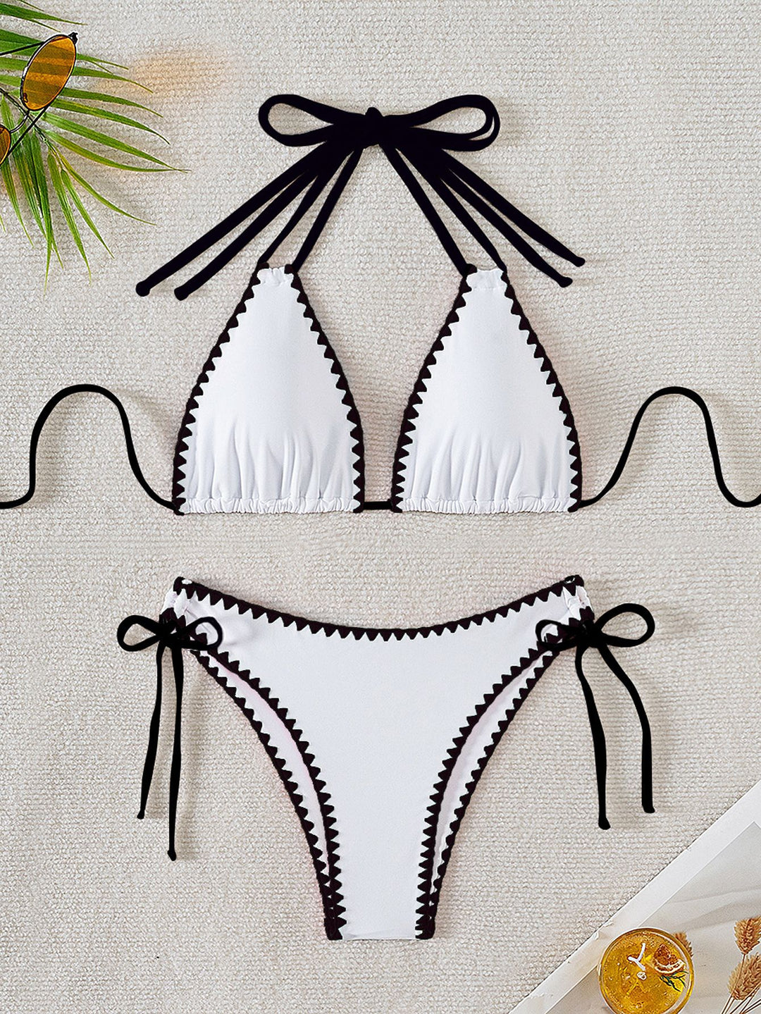 Damen Triangel-Bikini mit verspielten Kontrastnähten Echo Archiv