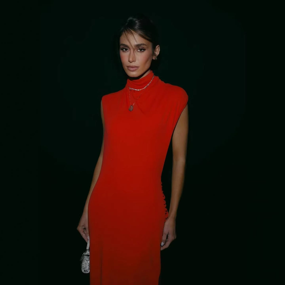 Damen Elegantes Abendkleid mit tiefem Rückenausschnitt und fließendem Drapé Echo Archiv