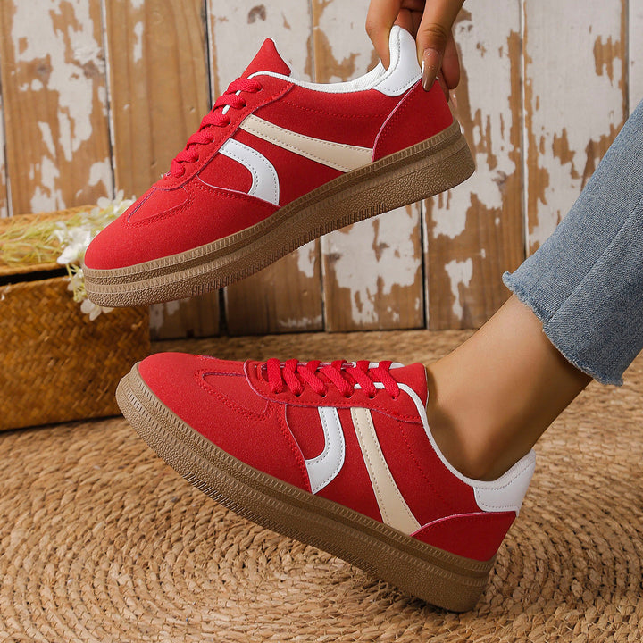 Damen Sneaker mit modischem Obermaterial und rutschfester Sohle Echo Archiv