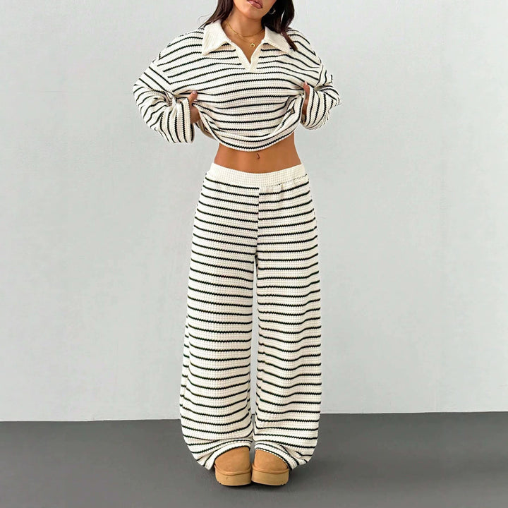 Damen Gestreiftes Strick-Set aus Polokrippenpullover und weiten Palazzo-Strickhose Echo Archiv