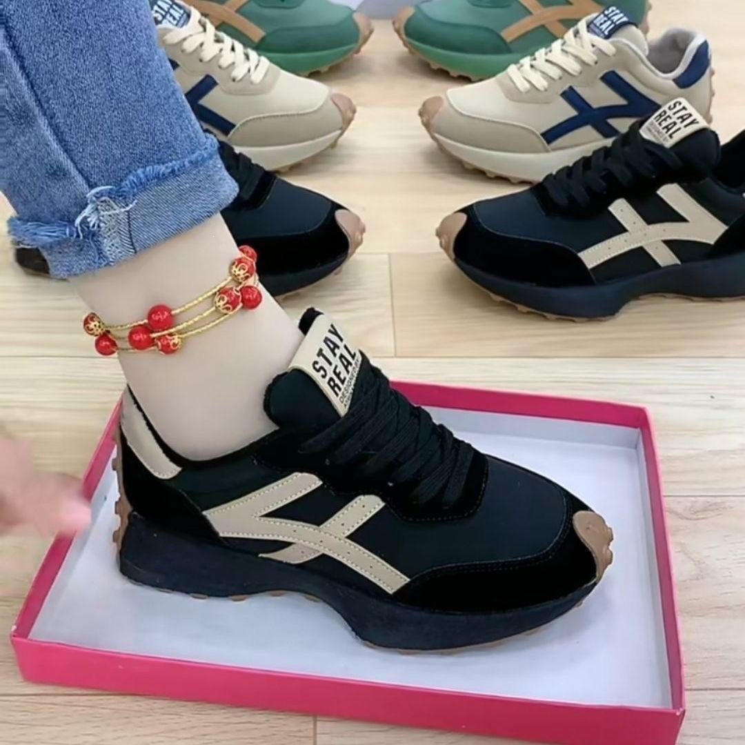 Damen Retro-Plateau-Sneaker im Running-Style mit gepolstertem Schaft und Profilsohle Echoarchiv