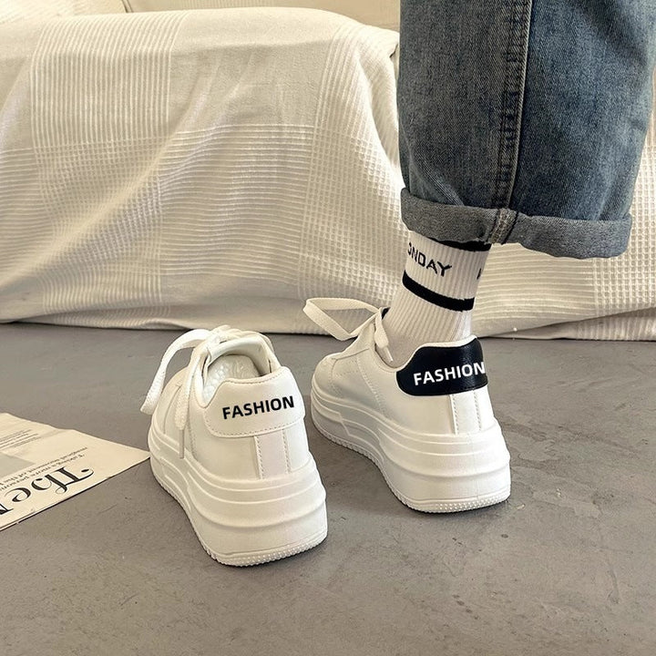 Damen Modische Plateau Sneakers mit komfortablem Rückenschutz Echo Archiv