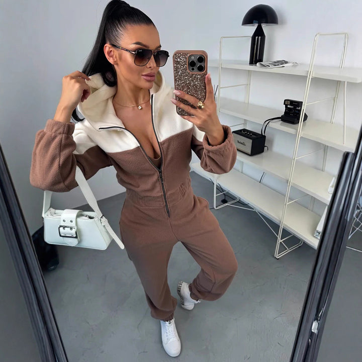 Damen gemütlicher Fleece-Overall mit Kapuze, durchgehendem Reißverschluss und elastischen Bündchen – Élanora