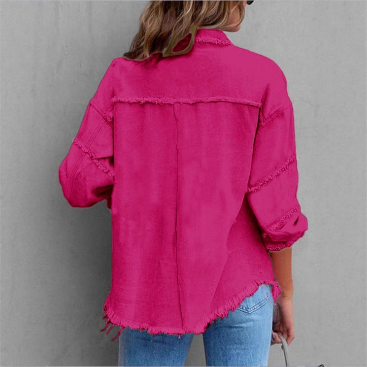 Damen Oversize-Denim-Utility-Hemdjacke mit ausgefransten Kanten und Pattentaschen Echo Archiv