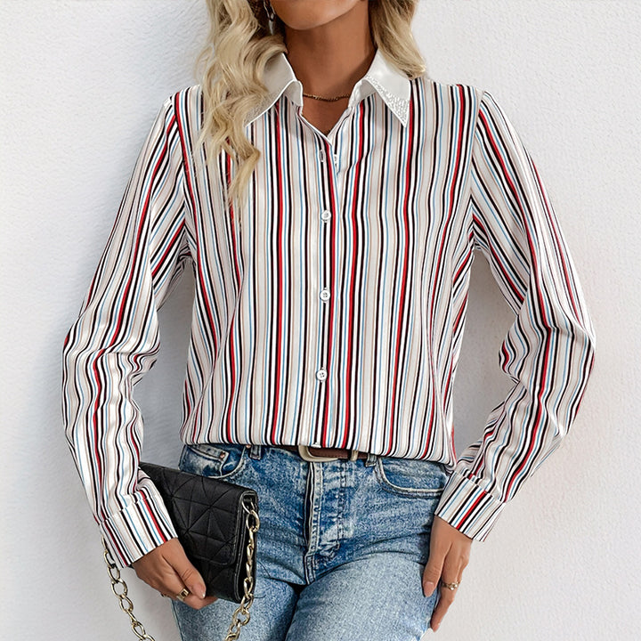 Damen Elegante gestreifte Hemdbluse mit Schmuckkragen und Krempelmanschetten Echoarchiv