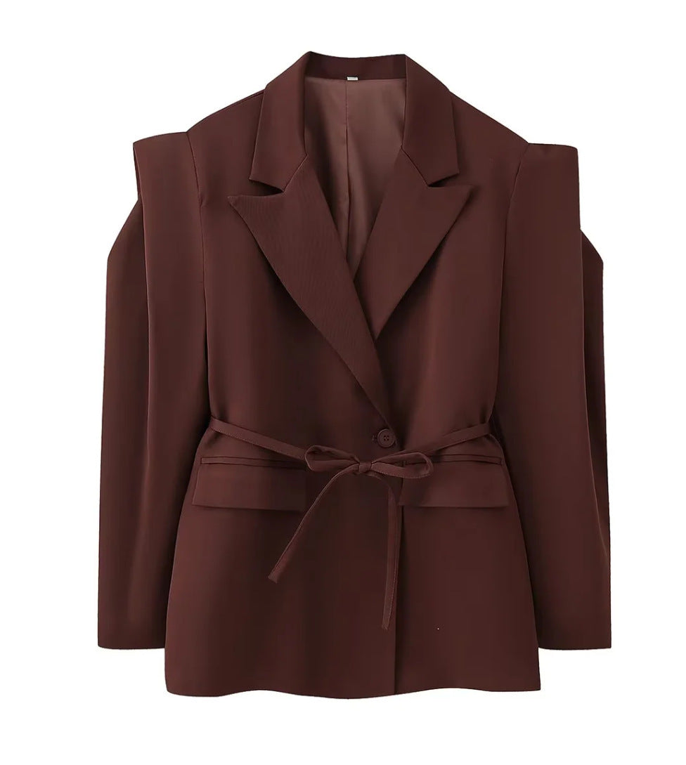 Damen Blazer mit Schulter-Cutouts, Taillengürtel und Ein-Knopf-Verschluss Echo Archiv
