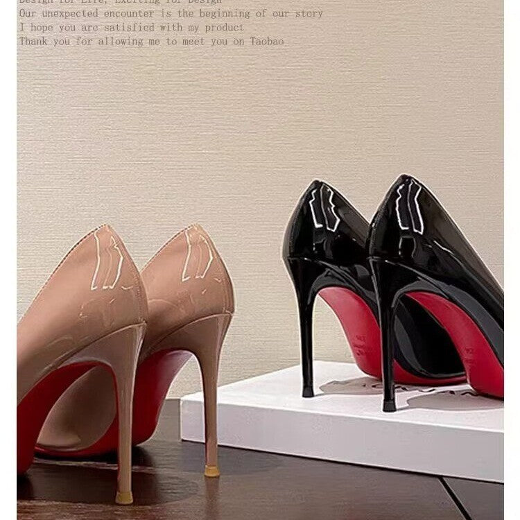 Damen Hochglanz-Lackpumps mit spitzer Kappe und schlankem Stiletto-Absatz Echo Archiv