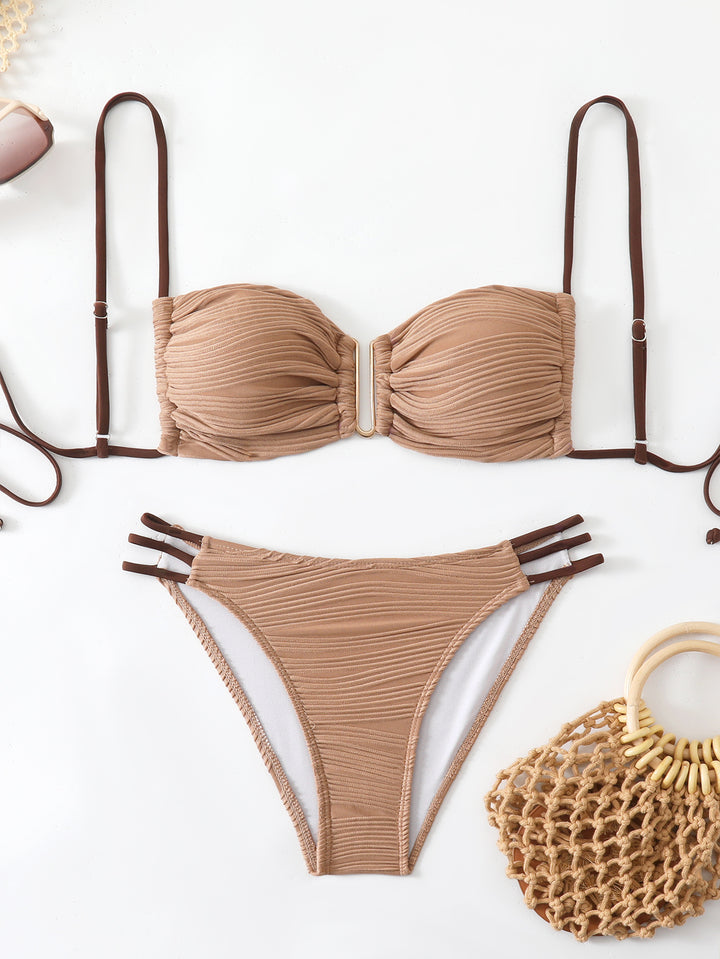 Damen Balkon-Bikini mit raffiniertem Rüschendesign und eleganten Trägern Echo Archiv