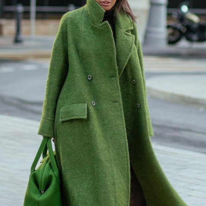 Damen nan Cape-ähnlicher doppelreihiger Wollmantel mit weitem Fall, hohem Stehkragen und Pattentaschen Echo Archiv