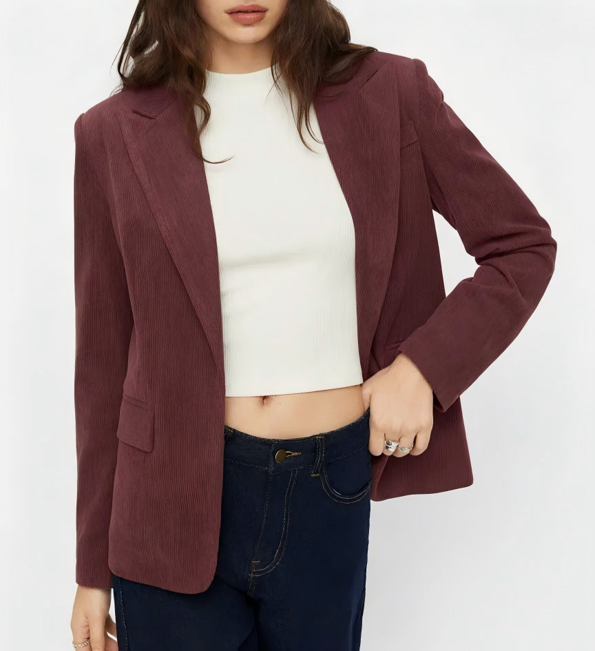 Damen Kord-Blazer mit schmaler Silhouette, schmalem Revers und Pattentaschen – Valéne