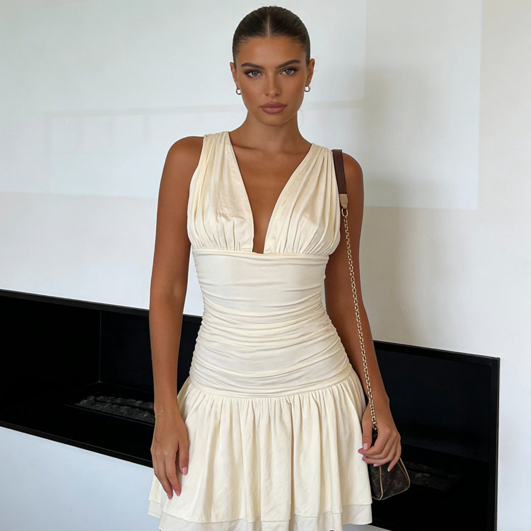 Damen Figurnahes Sommerkleid mit gerafftem Oberteil und voluminösem Rock Echo Archiv