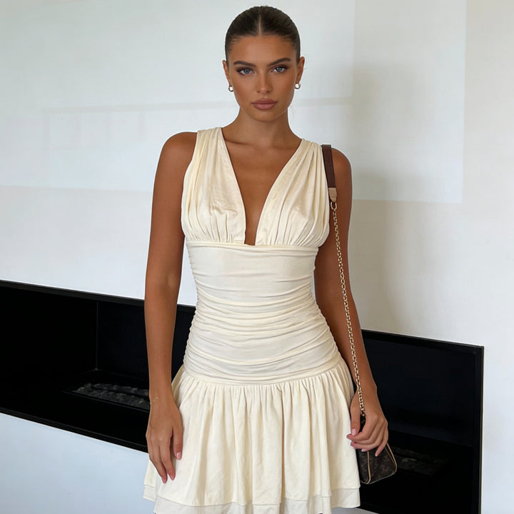 Damen Figurnahes Sommerkleid mit gerafftem Oberteil und voluminösem Rock Echo Archiv