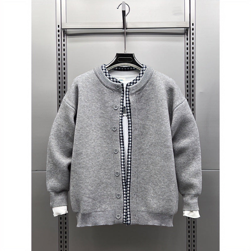 Unisex Lässige Strickjacke im Layering-Look mit Rundhals und Kontrast-Karoinnenschicht Echoarchiv