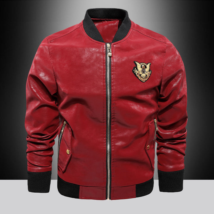 Herren Lederoptik Bomberjacke mit Stickbadge, Rippbündchen und Gold-Details – Brevano