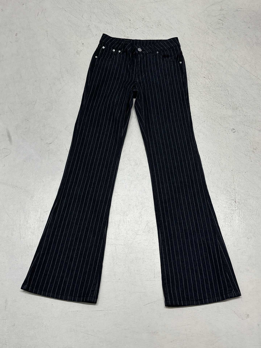 Damen nan taillierte Nadelstreifen Palazzo-Hose mit hohem Bund, Bügelfalte und weitem Bein Echo Archiv