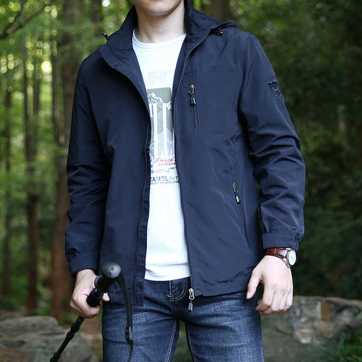 Herren Leichte Outdoor-Fieldjacke mit Kapuze, wasserabweisender Shell und Reißverschlusstaschen Echoarchiv