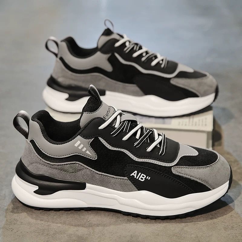 Damen Sportliche Sneaker mit atmungsaktiver Mesh-Oberfläche und dämpfender Sohle Echo Archiv