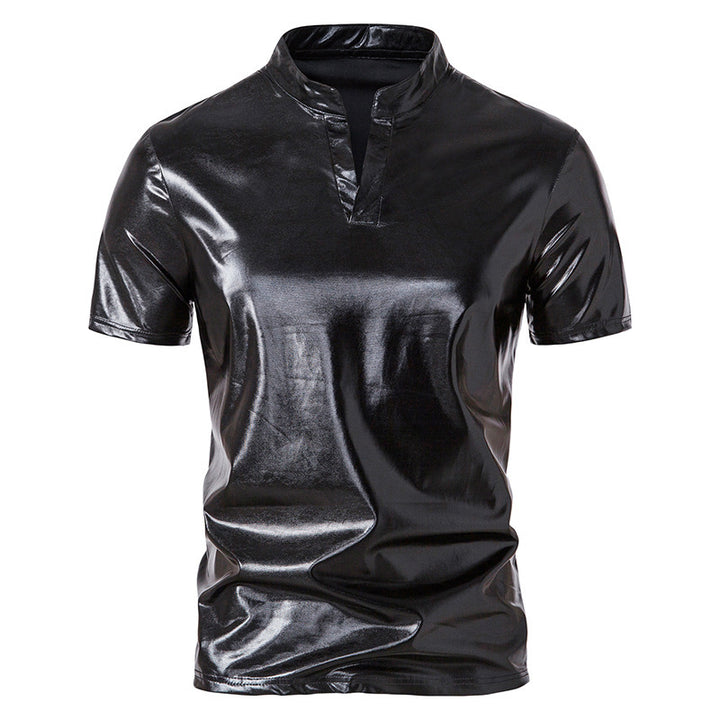 Herren modisches Metallic-T-Shirt mit hohem Kragen und kreativem Schnitt Echoarchiv