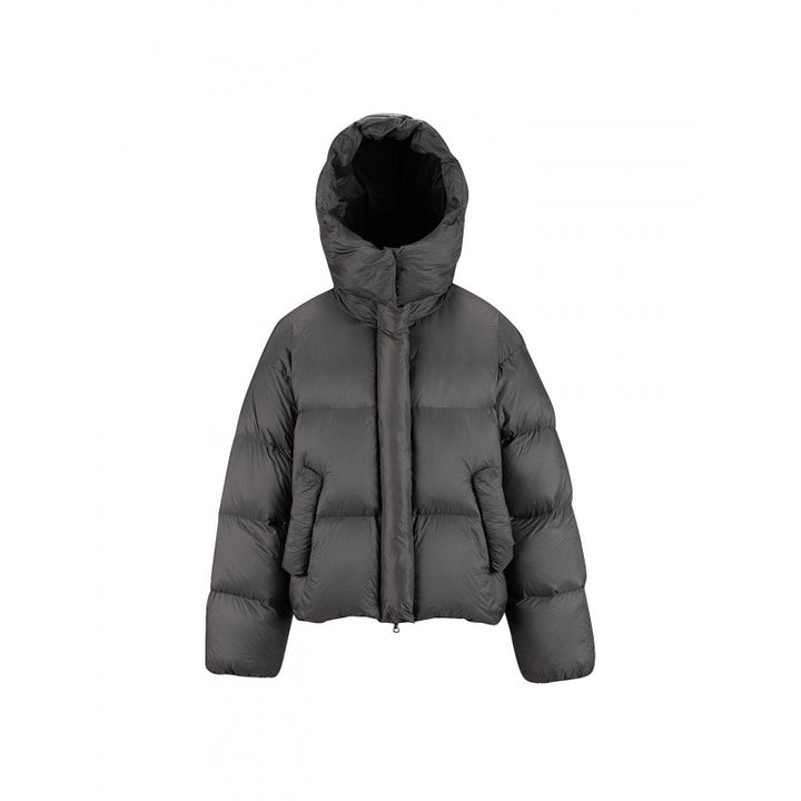 Damen Kurz gepolsterte Crop‑Steppjacke mit Volumen‑Kapuze und verdeckter Druckknopfleiste Echo Archiv