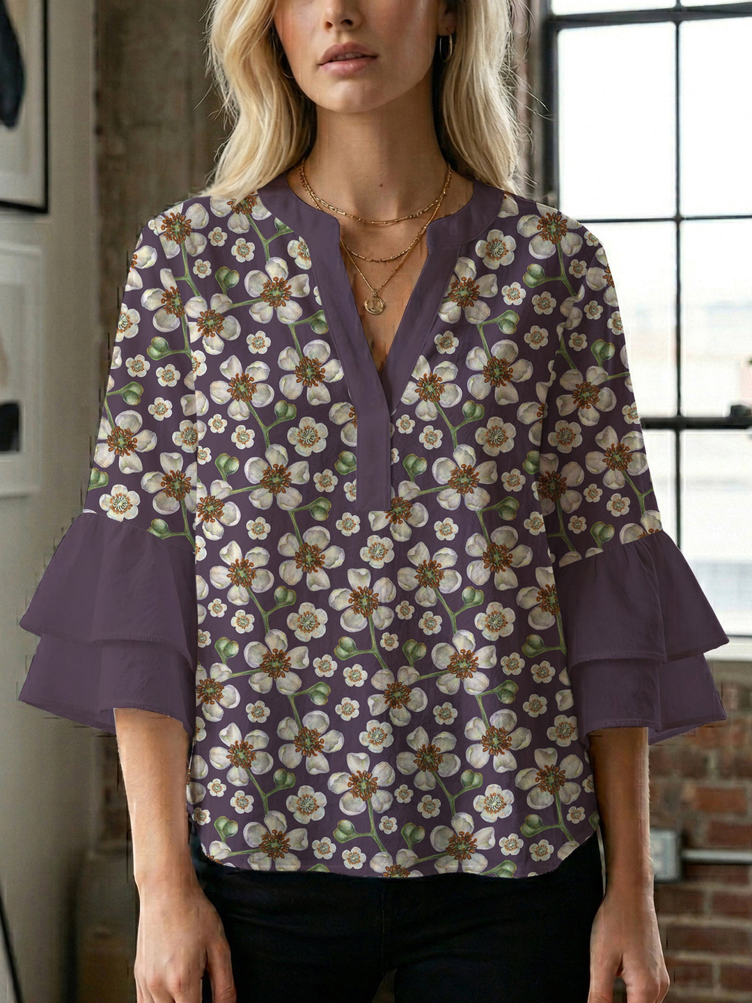Damen Bluse mit voluminösen Ärmeln und floralem Design Echo Archiv
