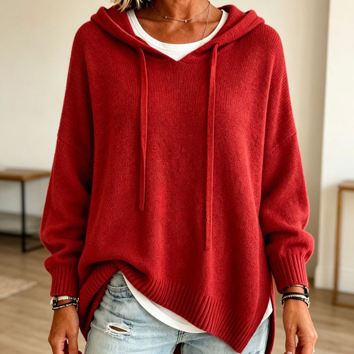Damen Oversize Kapuzenpullover aus weichem Feinstrick mit Zier‑V‑Ausschnitt – Auréline