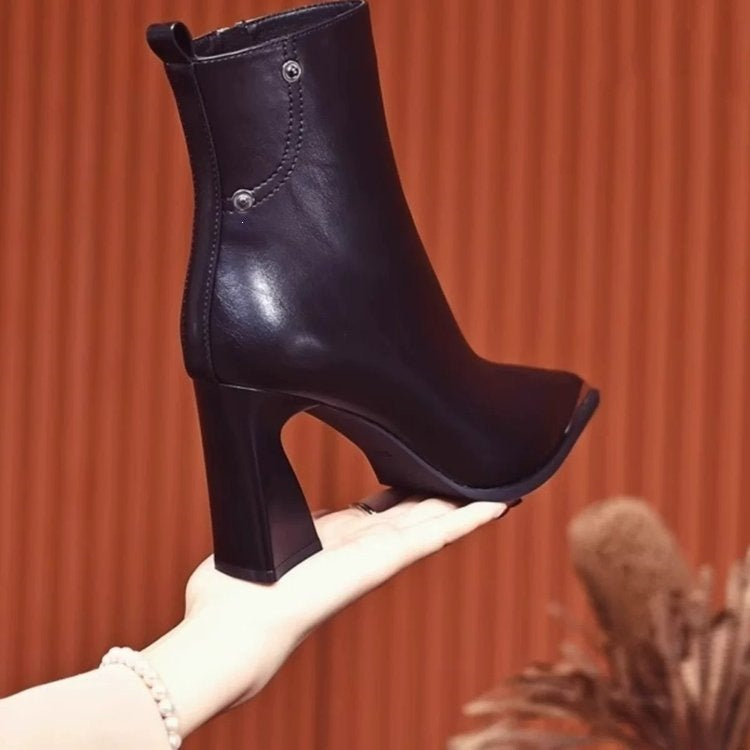 Damen Elegante Stiefeletten mit spitzem Fuß und Reißverschluss Echo Archiv