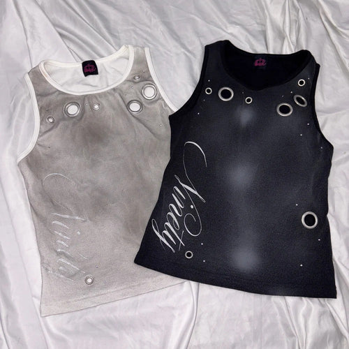 Damen Trendiges Tanktop mit dekorativen Ösen und schimmerndem Stoff Echo Archiv