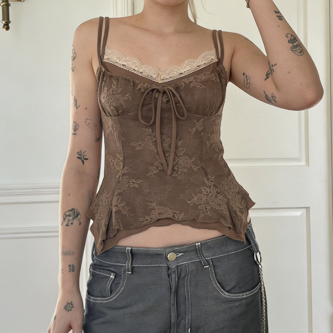 Damen elegantes Spitzenoberteil mit zarter Raffung Echo Archiv