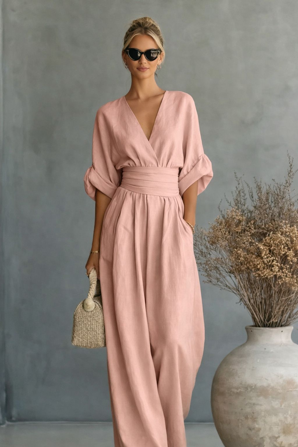 Damen Jumpsuit mit elegantem V-Ausschnitt und weitem Bein Echo Archiv