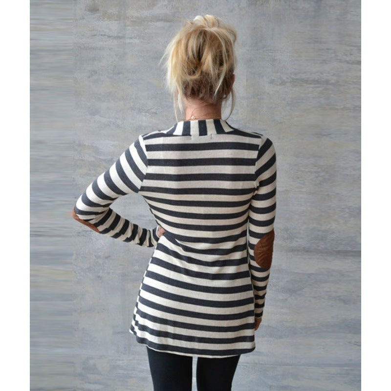 Damen Gestreifter Longcardigan mit offenem Waterfall-Schnitt und Ellbogen-Patches – Veloura