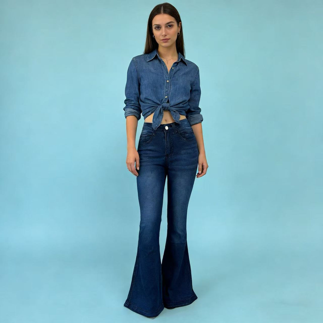 Damen nan High‑Waist Schlagjeans mit modellierender Hüftform, verstärkten Beinnähten und extra weitem Trompetenbein Echo Archiv
