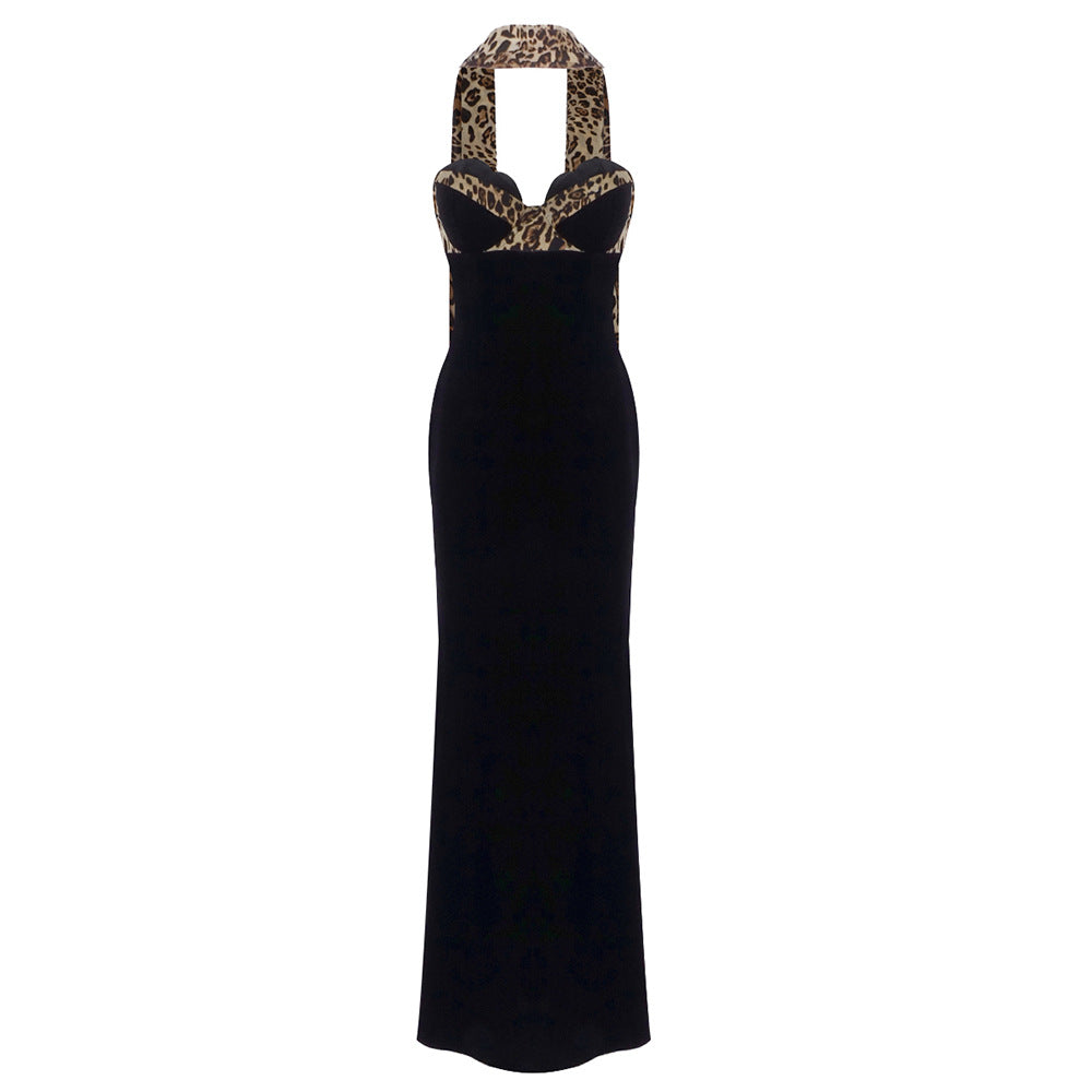 Damen Abendkleid mit Leoparden-Ausschnitt und figurbetontem Schnitt Echo Archiv