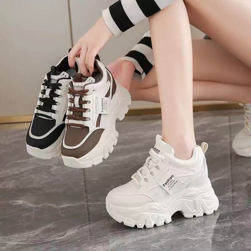Damen Sportliche Chunky Sneakers mit innovativer Dämpfungstechnologie Echo Archiv