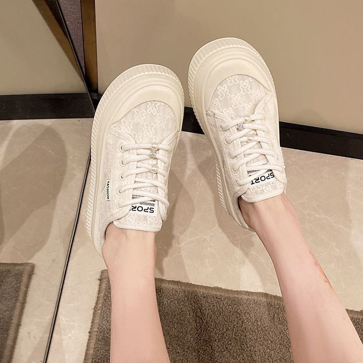 Damen Lace-Up Plateau Sneakers mit dekorativen Details Echo Archiv